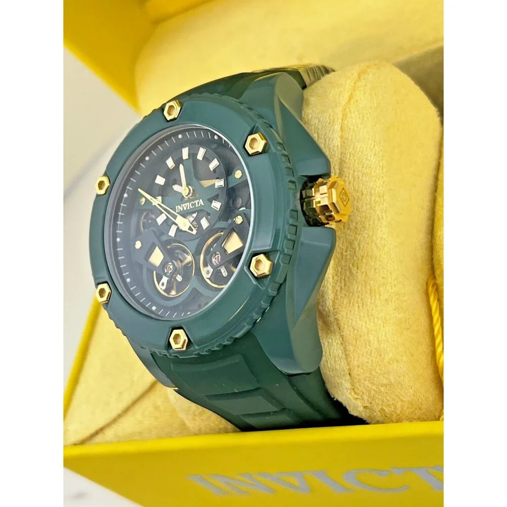 Invicta akula men
